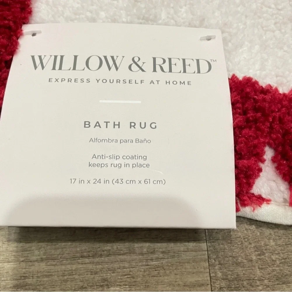 NEW‎ Willow & Reed Cherry Bow Bath Rug 17x24 White Red Pom Pom Trim